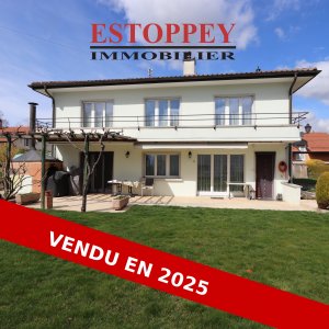 Villa individuelle de 7.5 pièces au centre du village au calme
