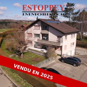 Appartement de 5.5 pièces avec jardin privatif de 150 m2